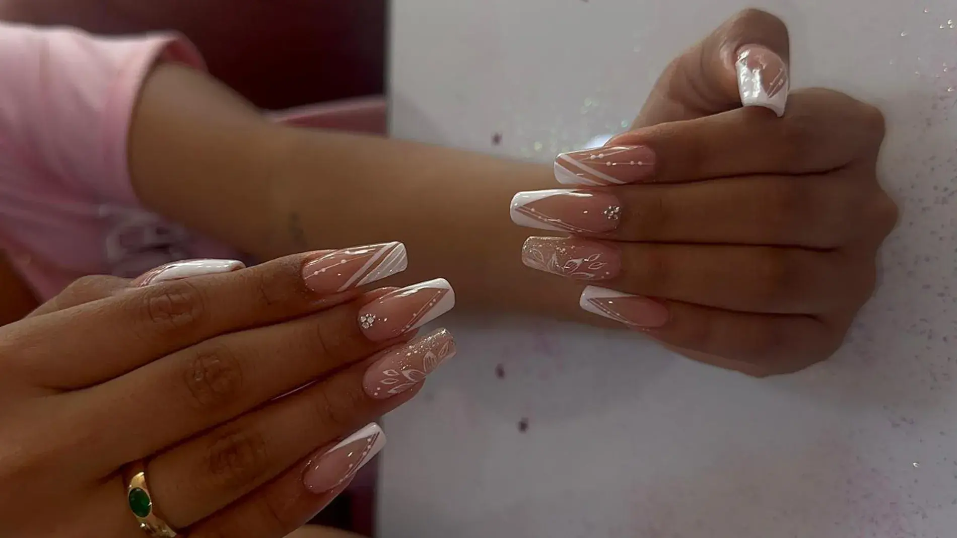 Geraldinne Aron  ibagué