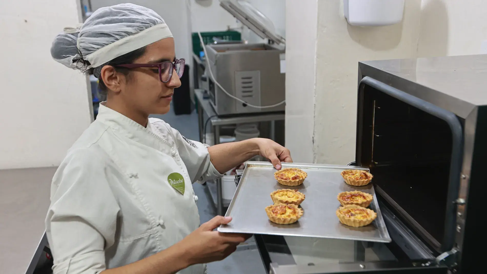 nombre persona Geraldinne Aron  ibagué